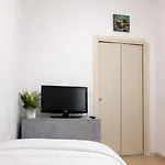 Mdapartment - Metro Laurentina Appartamento *